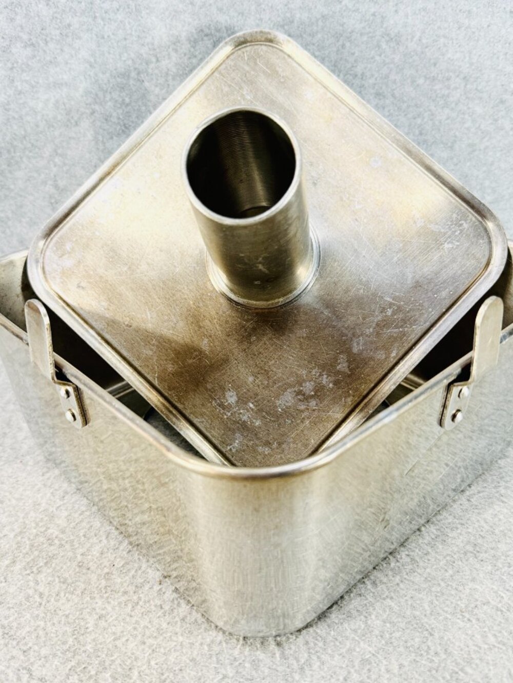 Worthmore Square Angel Food Cake Pan w Legs Aluminum Vintage 2 Piece 9x9x4